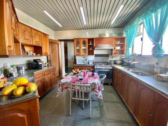 Imagem Apartamento com 3 Quartos à Venda, 260 m² em Nazaré - Belém Imagem Apartamento com 3 Quartos à Venda, 260 m² em Nazaré - Belém