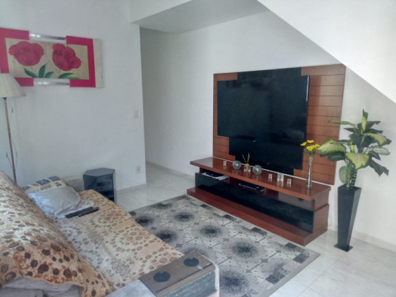 Imagem Sobrado com 2 Quartos à Venda, 7.240 m² em Vila Santa Rosa - Guarujá Imagem Sobrado com 2 Quartos à Venda, 7.240 m² em Vila Santa Rosa - Guarujá