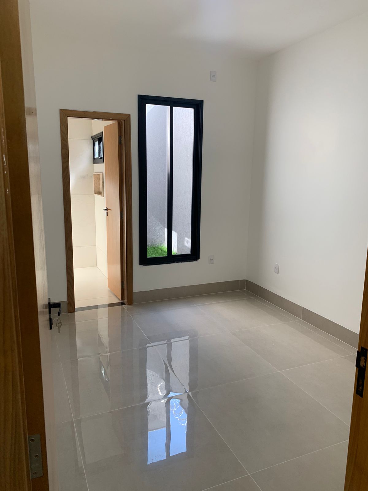 Imagem Casa com 3 Quartos à Venda, 147 m² em Parque Anhanguera - Goiânia Imagem Casa com 3 Quartos à Venda, 147 m² em Parque Anhanguera - Goiânia
