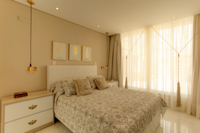 Imagem Casa com 2 Quartos à Venda, 230 m² em Trianon - Guarapuava Imagem Casa com 2 Quartos à Venda, 230 m² em Trianon - Guarapuava