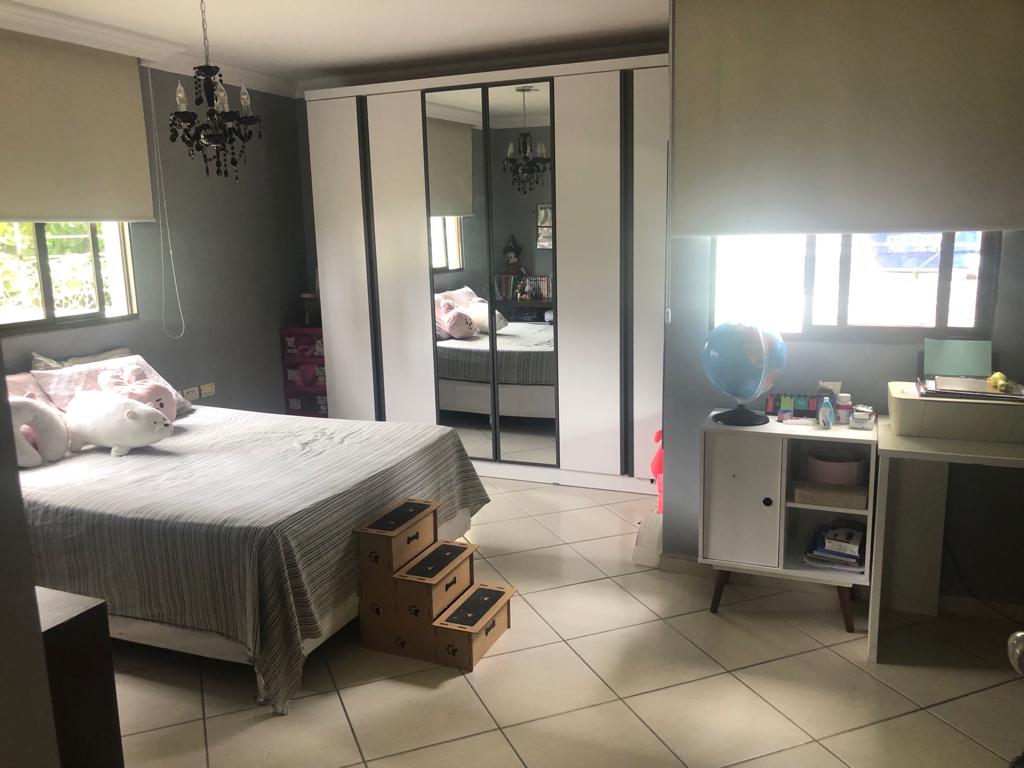 Imagem Casa com 4 Quartos à Venda, 400 m²em Piedade - Jaboatão dos Guararapes Imagem Casa com 4 Quartos à Venda, 400 m²em Piedade - Jaboatão dos Guararapes