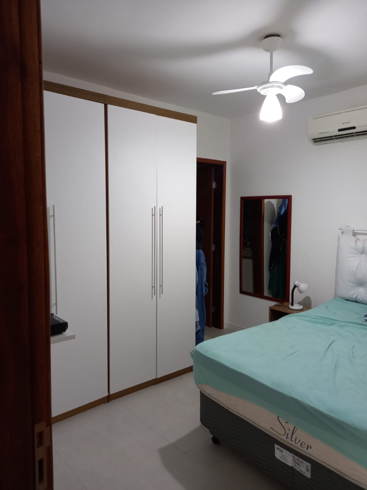 Imagem Casa com 3 Quartos à Venda, 110 m²em Piratininga - Niterói
