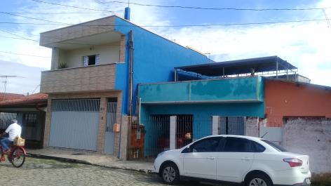 Imagem Casa com 3 Quartos à Venda ou Locação, 213 m²em Jundiapeba - Mogi das Cruzes