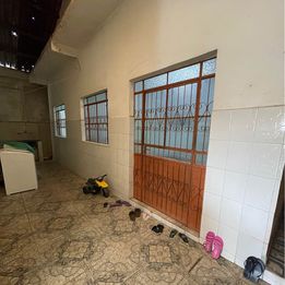 Imagem Casa com 4 Quartos à Venda, 273 m²em Monte das Oliveiras - Manaus