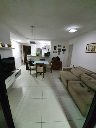 Imagem Apartamento com 2 Quartos à Venda, 77 m²em Pituba - Salvador