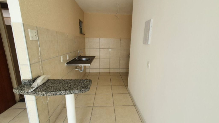 Imagem Apartamento com 3 Quartos à Venda, 54 m² em Montese - Fortaleza