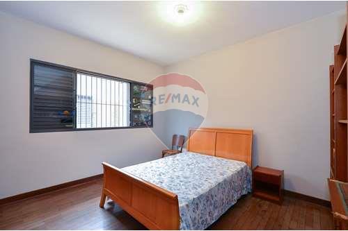 Imagem Sobrado com 3 Quartos à Venda, 351 m²em Jardim Esplanada II - São José dos Campos Imagem Sobrado com 3 Quartos à Venda, 351 m²em Jardim Esplanada II - São José dos Campos