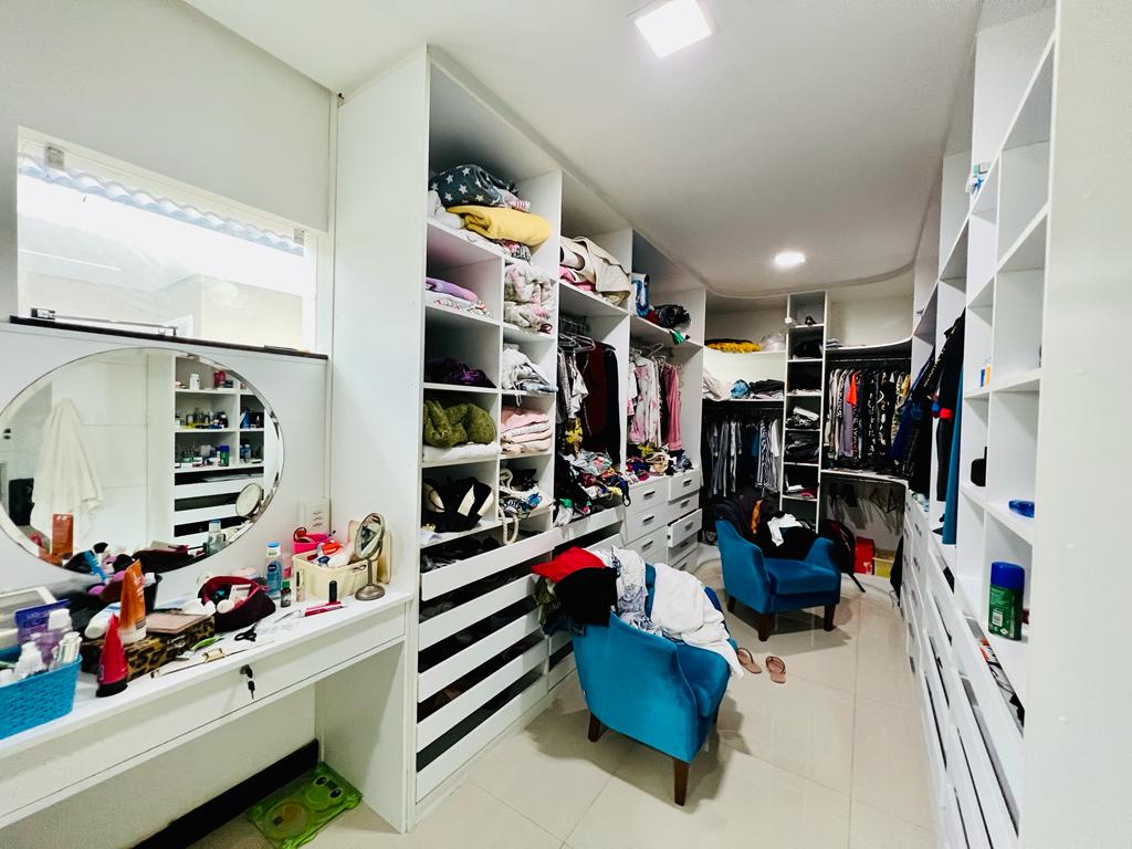 Imagem Casa de Condomínio com 4 Quartos à Venda, 490 m²em Parque Verde - Belém