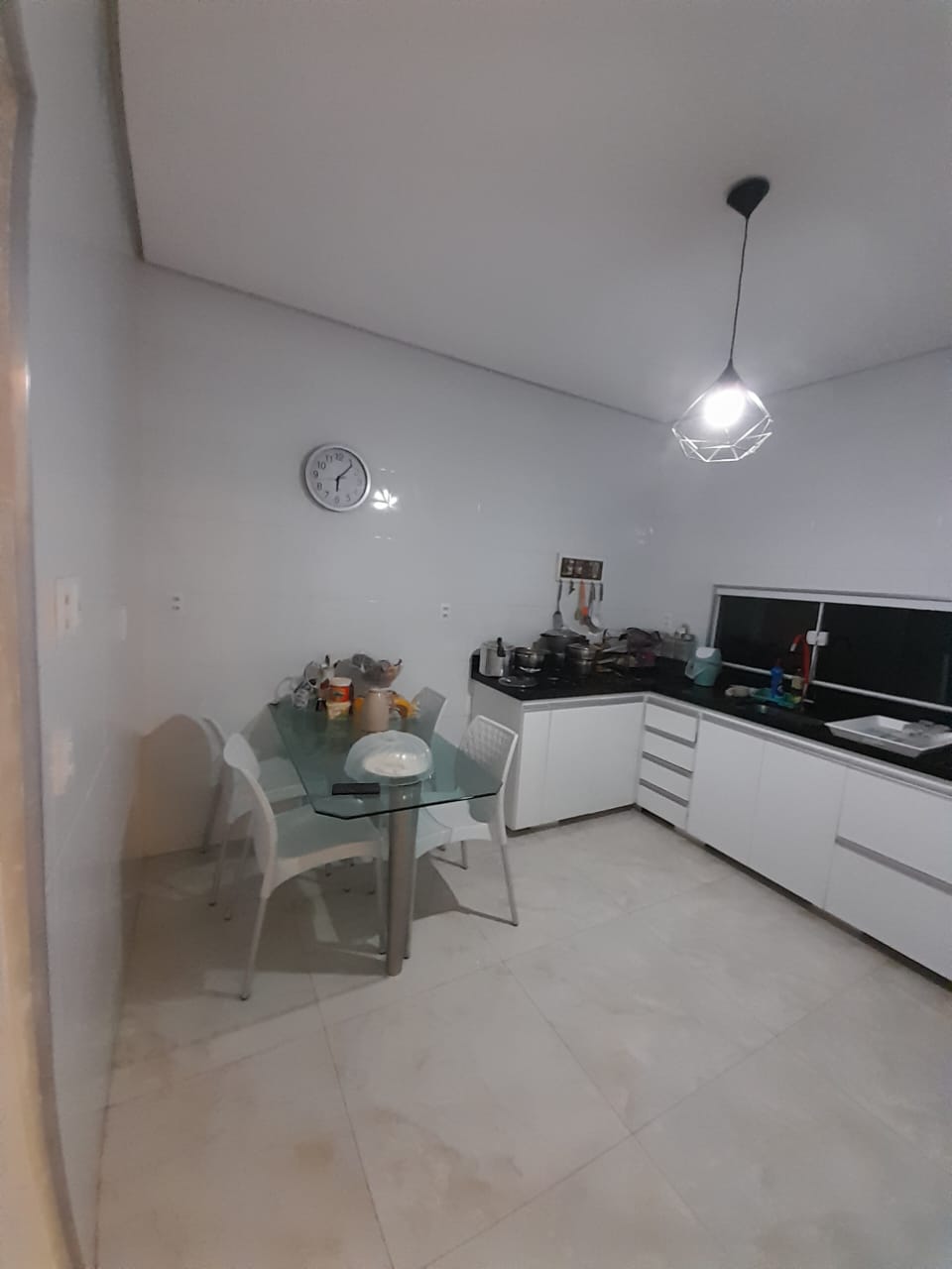 Imagem Casa com 3 Quartos à Venda, 230 m²em Maraponga - Fortaleza Imagem Casa com 3 Quartos à Venda, 230 m²em Maraponga - Fortaleza