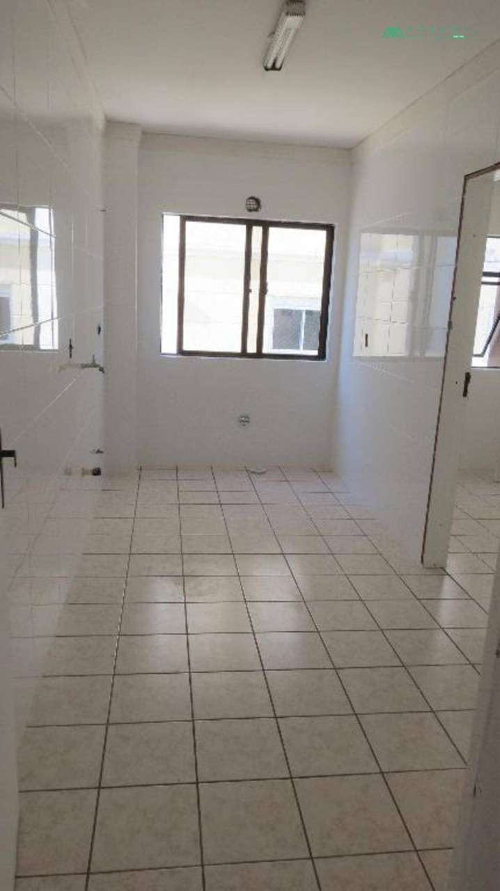 Imagem Apartamento com 2 Quartos à Venda, 100 m² em Itapema