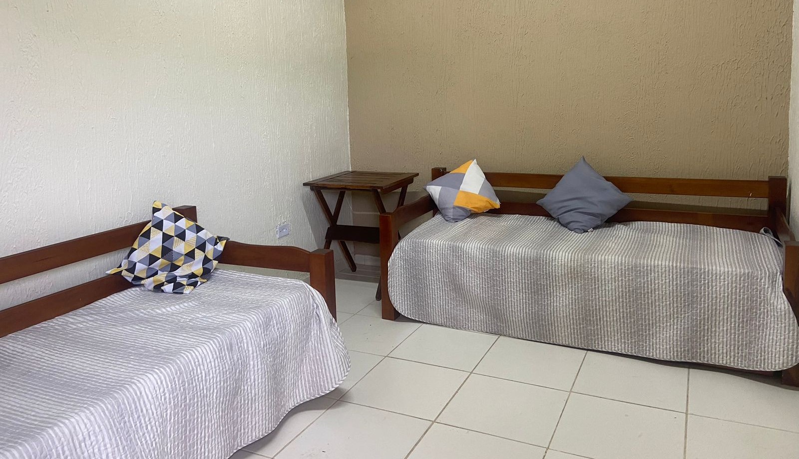 Imagem Casa com 3 Quartos para Temporada, 110 m²em Indaiá - Bertioga