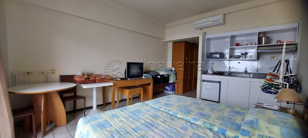 Imagem Flat com 1 Quarto à Venda ou Locação, 35 m²em Piedade - Jaboatão dos Guararapes Imagem Flat com 1 Quarto à Venda ou Locação, 35 m²em Piedade - Jaboatão dos Guararapes