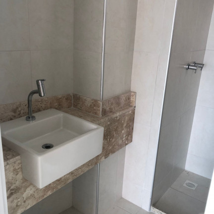 Imagem Apartamento com 3 Quartos à Venda, 74 m²em Meireles - Fortaleza