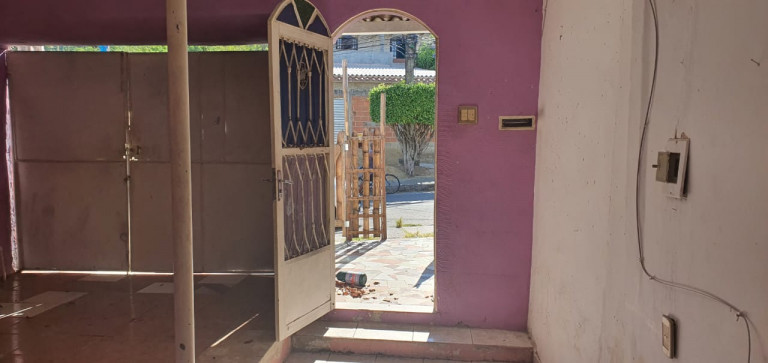 Imagem Casa com 2 Quartos à Venda, 20 m² em Campo Grande - Rio de Janeiro Imagem Casa com 2 Quartos à Venda, 20 m² em Campo Grande - Rio de Janeiro