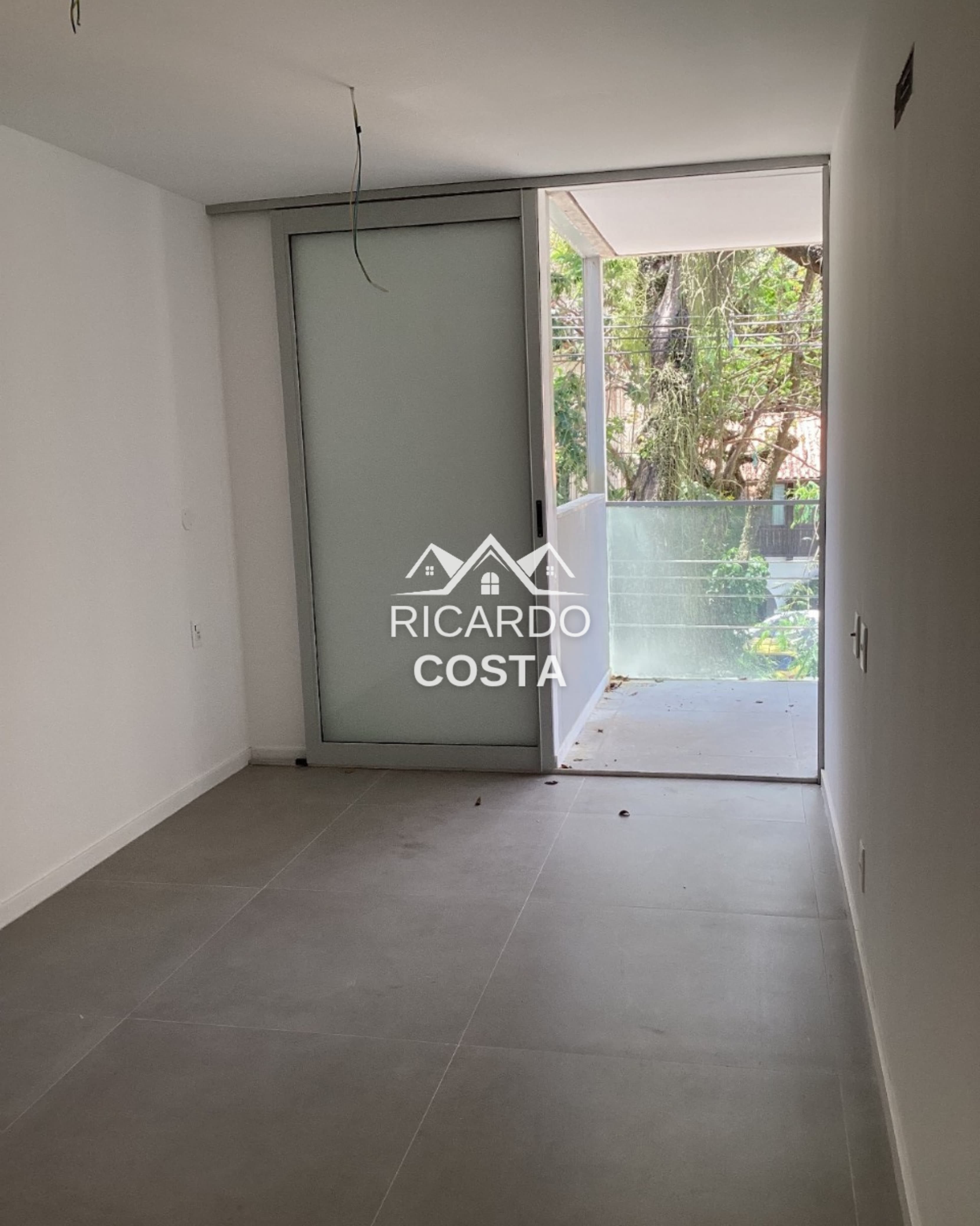 Imagem Cobertura com 2 Quartos à Venda ou Locação, 190 m² em Humaitá - Rio de Janeiro Imagem Cobertura com 2 Quartos à Venda ou Locação, 190 m² em Humaitá - Rio de Janeiro