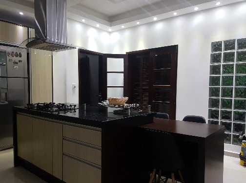 Imagem Casa com 9 Quartos à Venda, 350 m²em Perequê Açu - Ubatuba