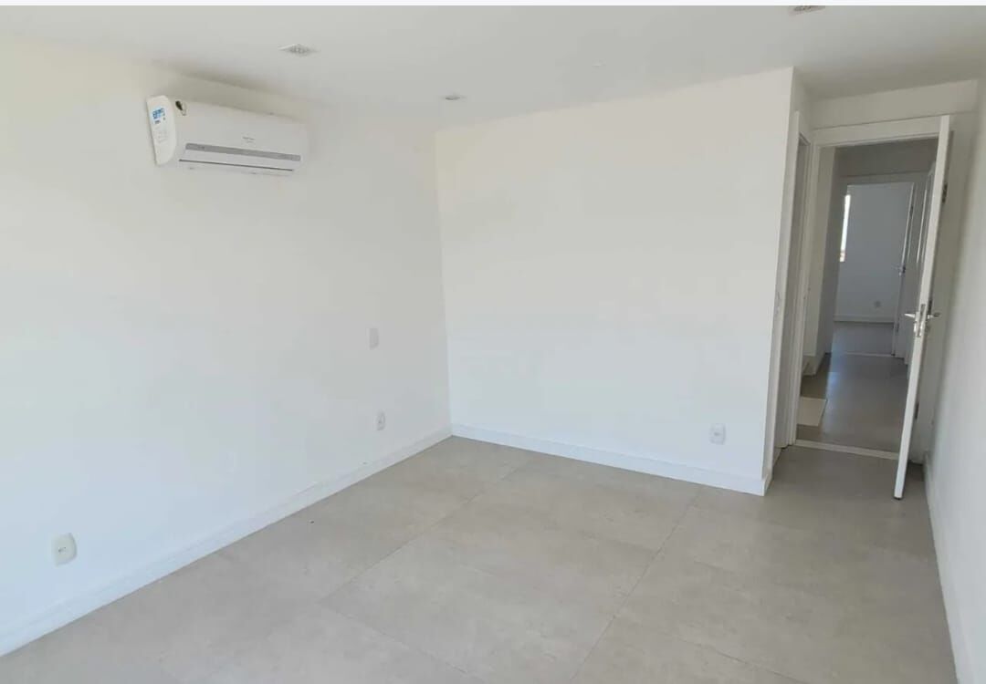 Imagem Casa com 4 Quartos para Alugar, 360 m²em Recreio dos Bandeirantes - Rio de Janeiro