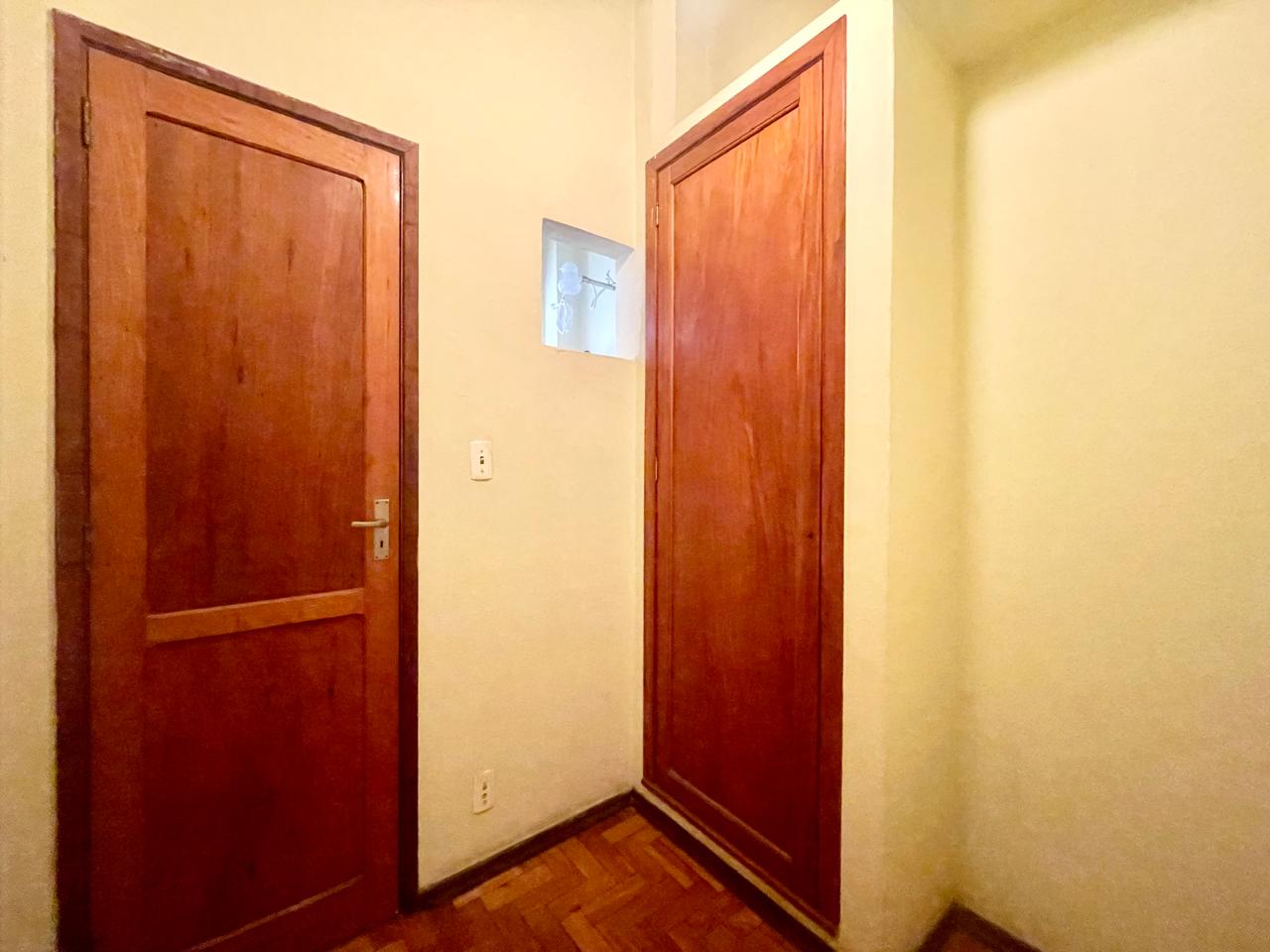 Imagem Apartamento com 1 Quarto à Venda, 45 m²em Várzea - Teresópolis