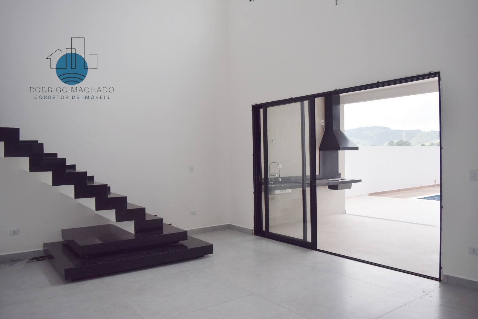 Imagem Sobrado com 4 Quartos à Venda, 305 m² em Condomínio Residencial Reserva Ecológica Atibaia - Atibaia Imagem Sobrado com 4 Quartos à Venda, 305 m² em Condomínio Residencial Reserva Ecológica Atibaia - Atibaia