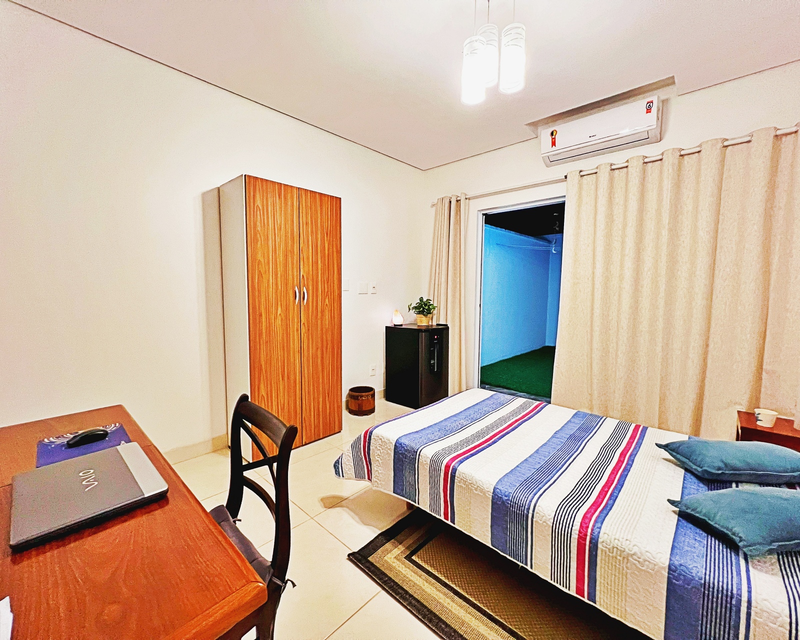 Imagem Casa de Condomínio com 2 Quartos à Venda, 74 m²em Flores - Manaus