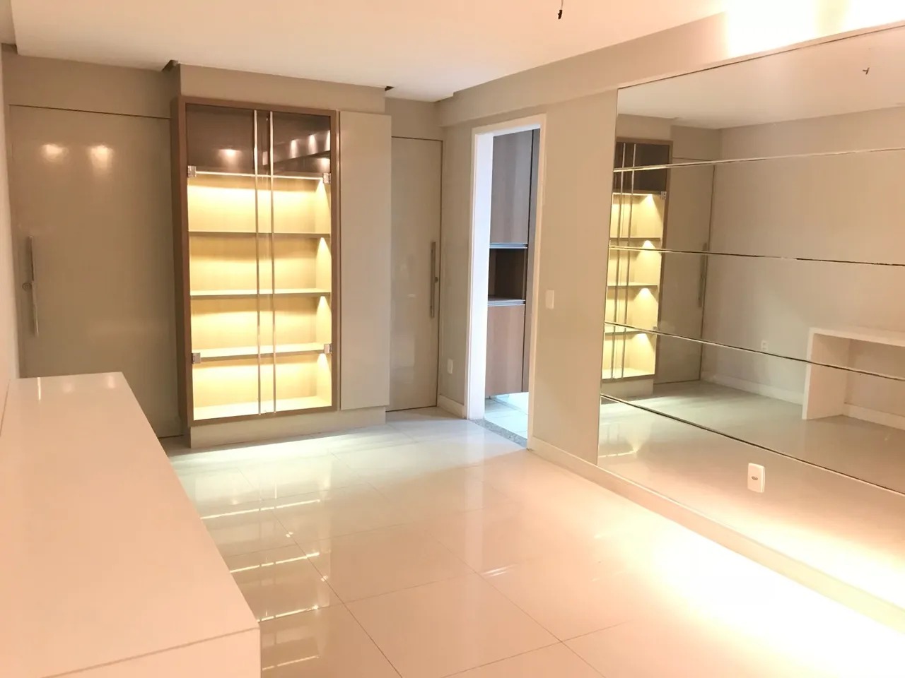 Imagem Apartamento com 3 Quartos à Venda, 106 m²em Mucuripe - Fortaleza
