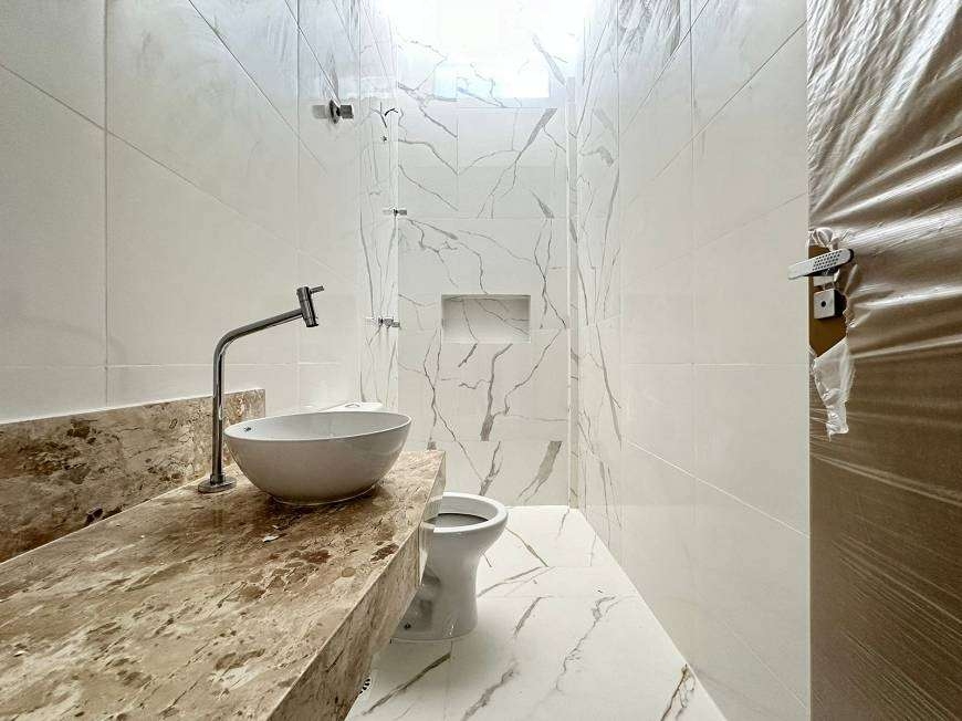 Imagem Casa com 3 Quartos à Venda, 128 m² em Santa Mônica - Belo Horizonte Imagem Casa com 3 Quartos à Venda, 128 m² em Santa Mônica - Belo Horizonte