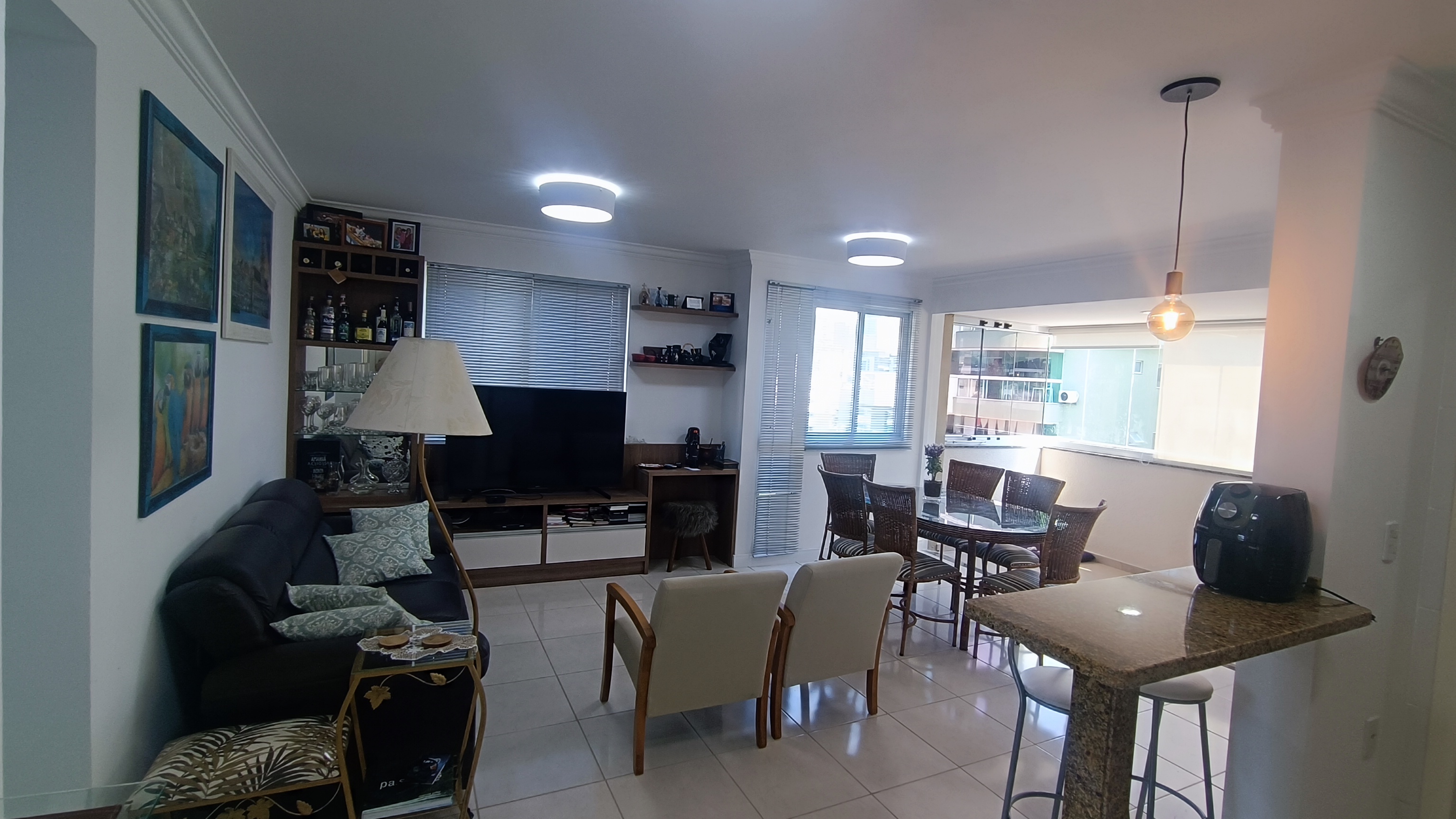 Imagem Apartamento com 2 Quartos à Venda, 77 m²em Bombas - Bombinhas Imagem Apartamento com 2 Quartos à Venda, 77 m²em Bombas - Bombinhas