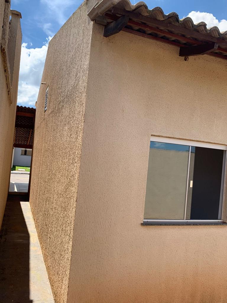 Imagem Casa de Condomínio com 2 Quartos à Venda, 70 m²em Parque Eldorado Oeste - Goiânia