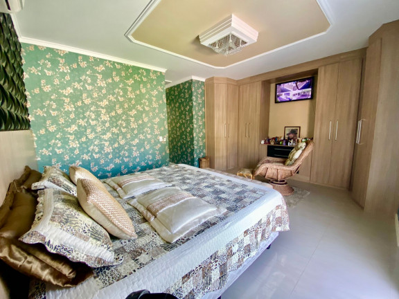 Imagem Sobrado com 5 Quartos à Venda, 300 m² em Flórida - Praia Grande