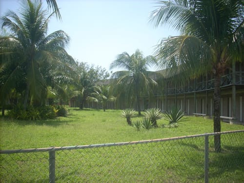 Imagem Imóvel com 10 Quartos à Venda, 1.200.000 hectare em Salinas - Salinas da Margarida Imagem Imóvel com 10 Quartos à Venda, 1.200.000 hectare em Salinas - Salinas da Margarida