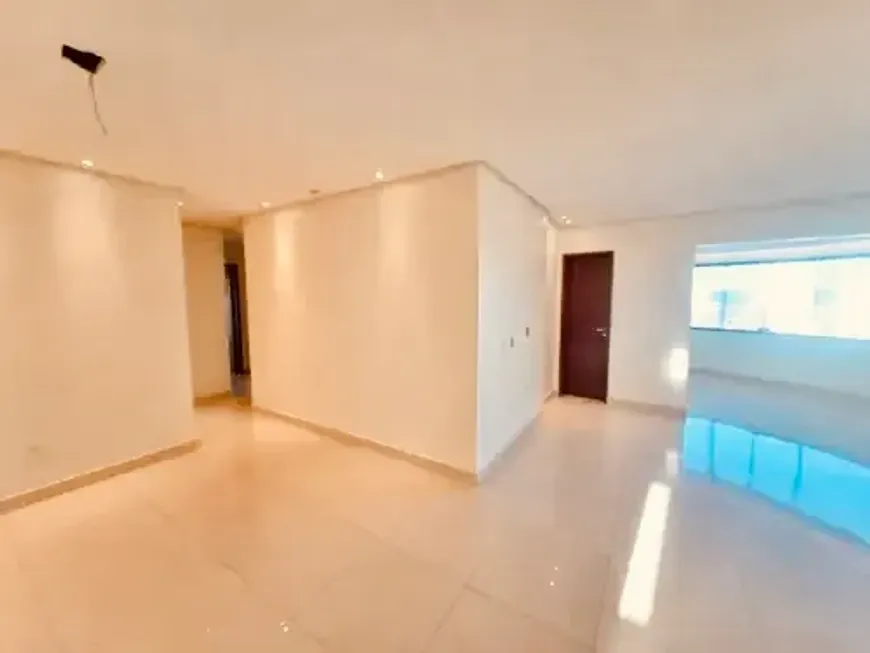 Imagem Apartamento com 3 Quartos à Venda, 117 m² em Lagoa Nova - Natal