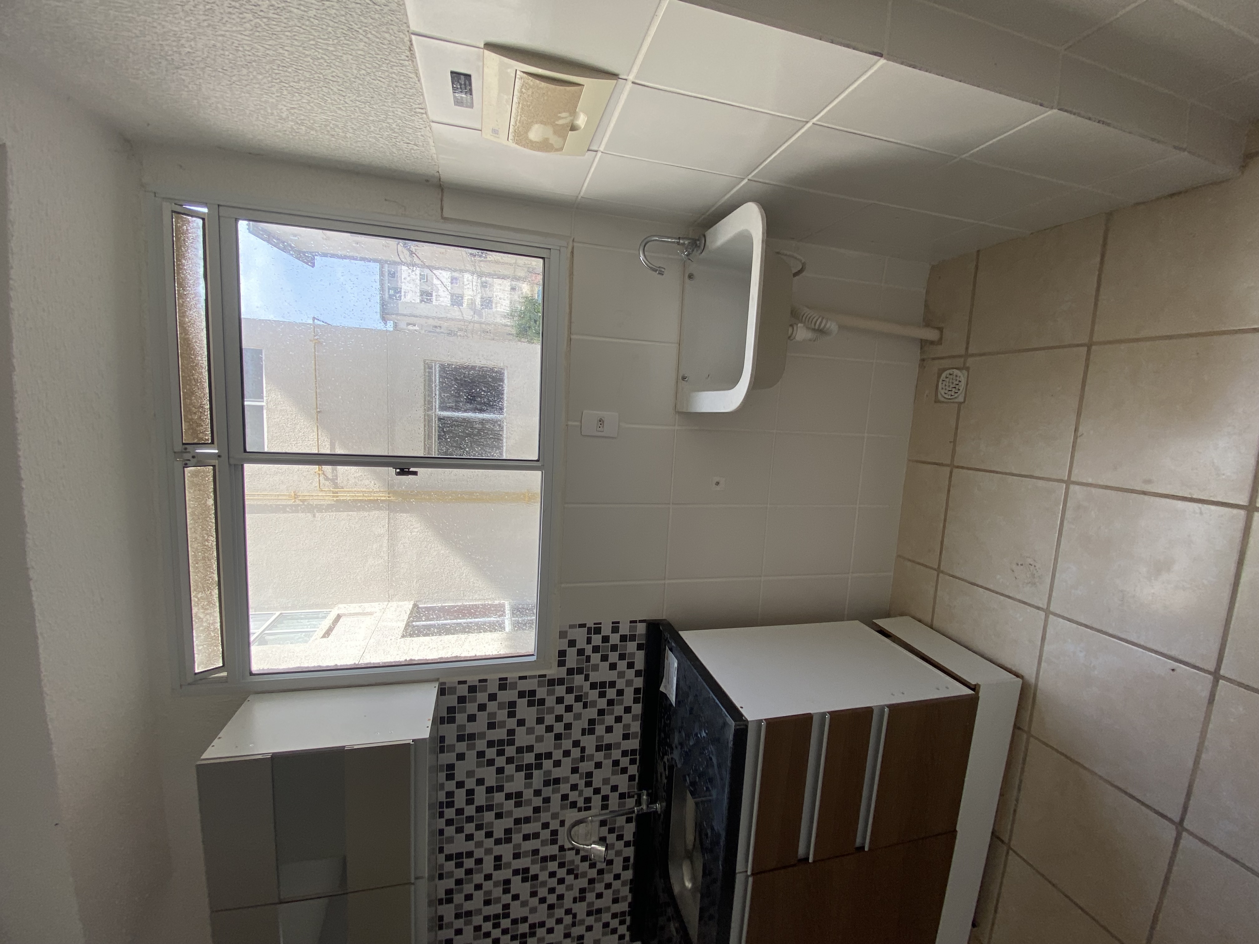 Imagem Apartamento com 2 Quartos à Venda, 44 m² em Santa Cruz - Rio de Janeiro