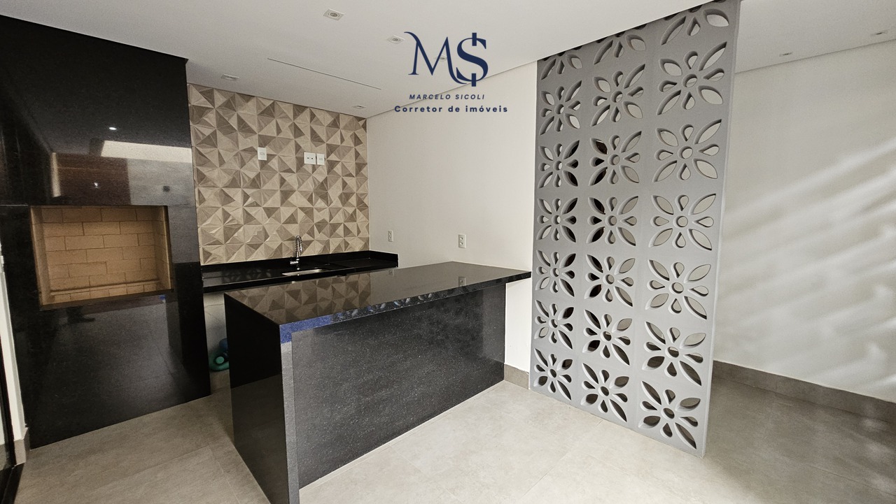 Imagem Casa com 5 Quartos à Venda, 270 m²em Guará II - Brasília