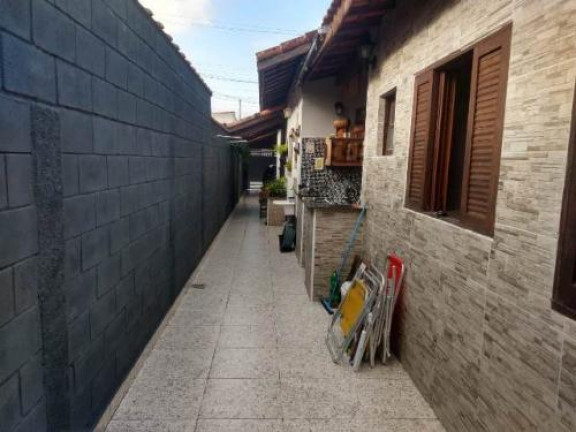 Imagem Casa com 2 Quartos à Venda, 70 m² em Jd. Umuarama - Itanhaém
