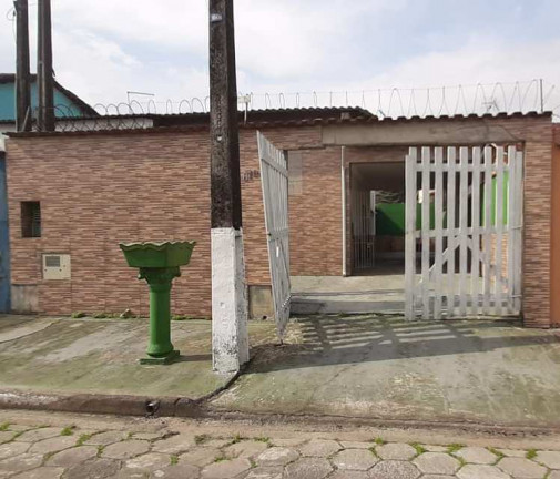 Casa com 1 Quarto à Venda, 70 m² em Vera Stellaq - Mongaguá