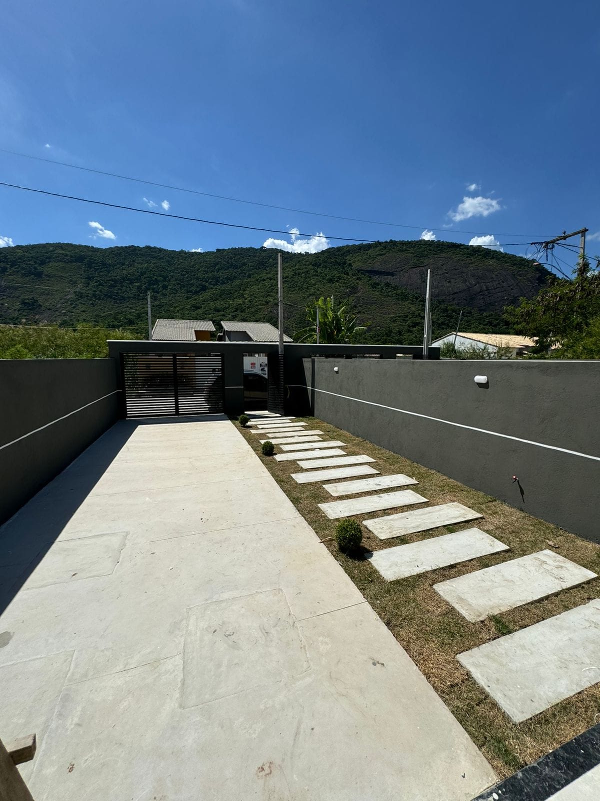 Imagem Casa com 3 Quartos à Venda, 94 m²em Jardim Atlântico Central (Itaipuaçu) - Maricá Imagem Casa com 3 Quartos à Venda, 94 m²em Jardim Atlântico Central (Itaipuaçu) - Maricá
