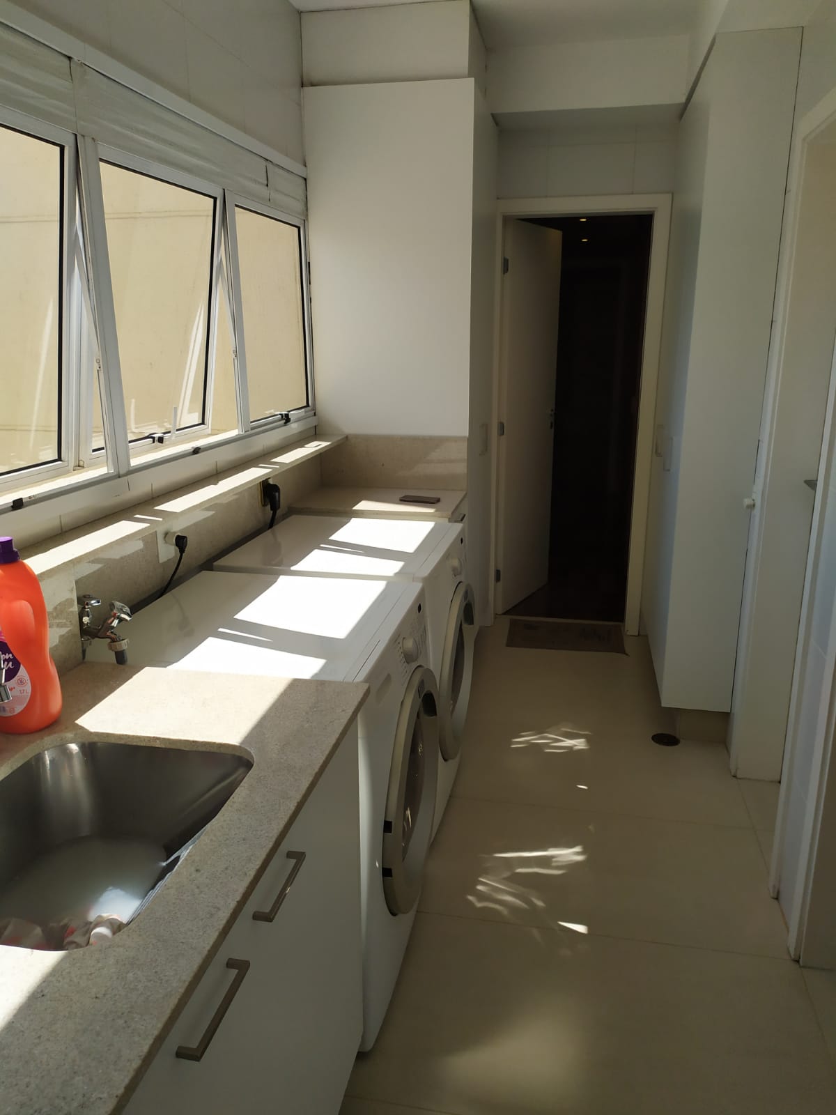 Imagem Apartamento com 3 Quartos à Venda, 192 m²em Jardim Avelino - São Paulo