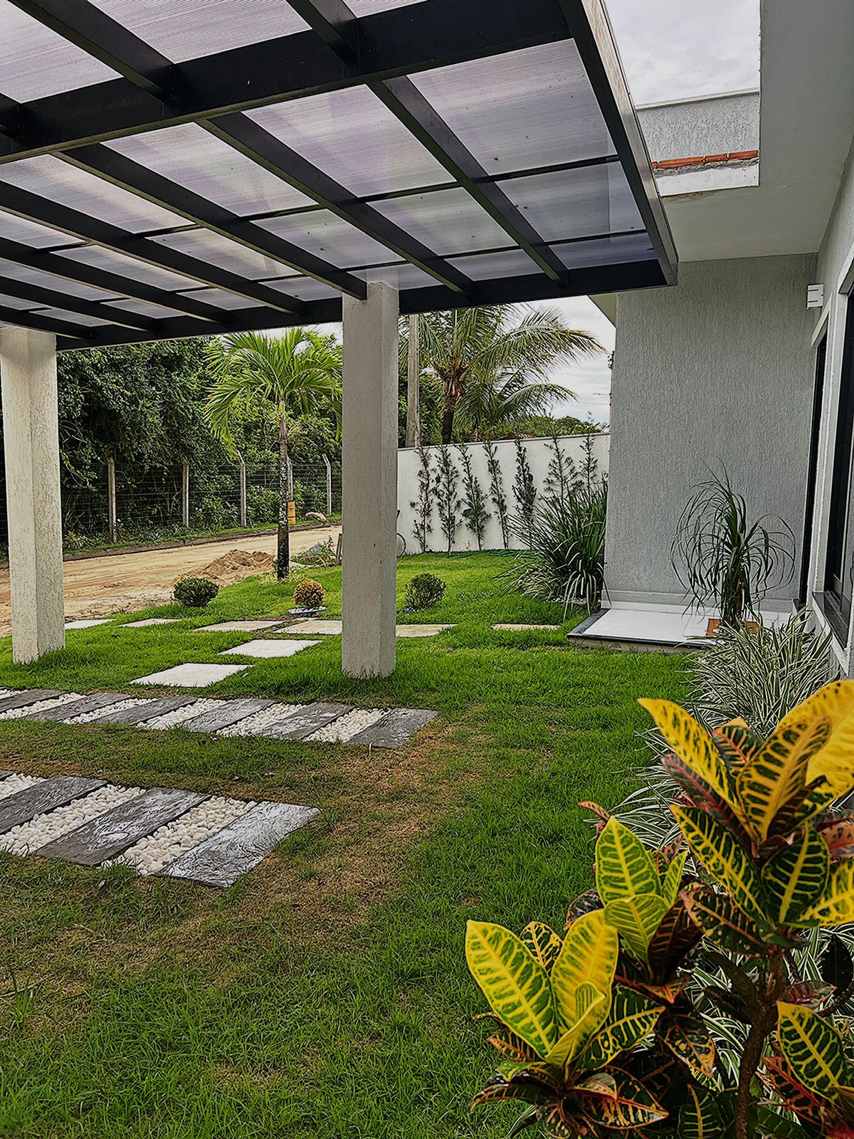Imagem Casa de Condomínio com 2 Quartos à Venda ou Locação, 450 m² em Caravelas - Armação dos Búzios