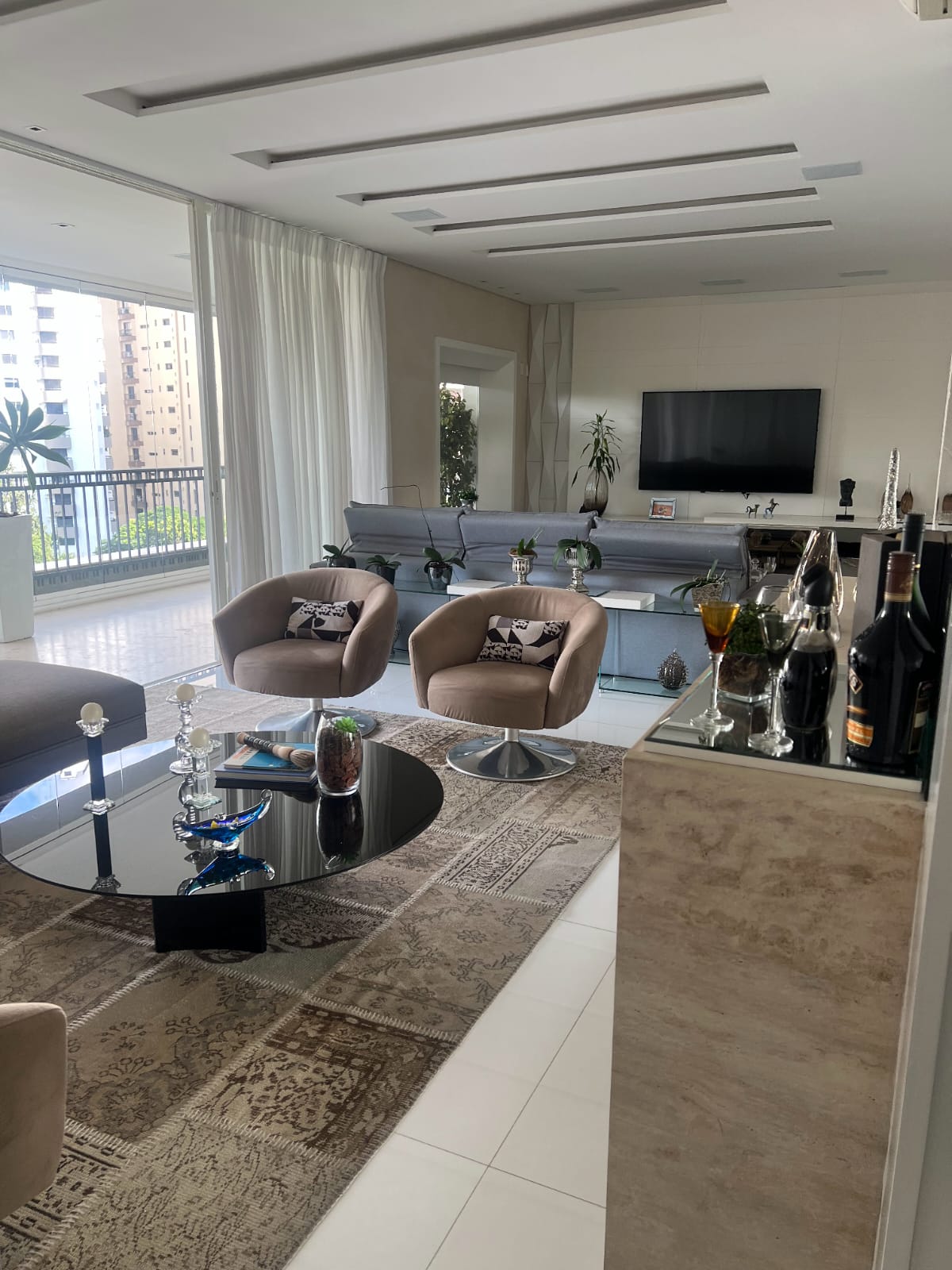 Imagem Apartamento com 4 Quartos à Venda, 408 m² em Moema - São Paulo Imagem Apartamento com 4 Quartos à Venda, 408 m² em Moema - São Paulo