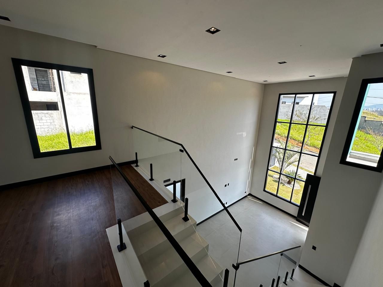 Imagem Casa de Condomínio com 4 Quartos à Venda, 234 m²em Cézar de Souza - Mogi das Cruzes
