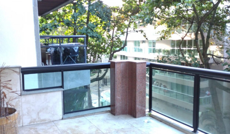 Imagem Apartamento com 3 Quartos à Venda, 174 m² em Leblon - Rio de Janeiro Imagem Apartamento com 3 Quartos à Venda, 174 m² em Leblon - Rio de Janeiro