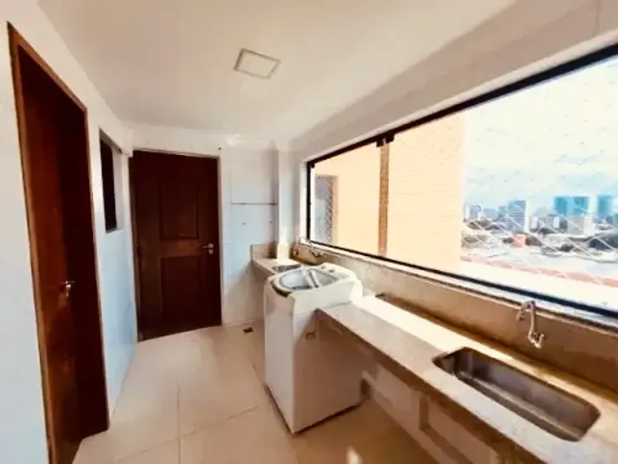 Imagem Apartamento com 3 Quartos à Venda, 117 m² em Lagoa Nova - Natal