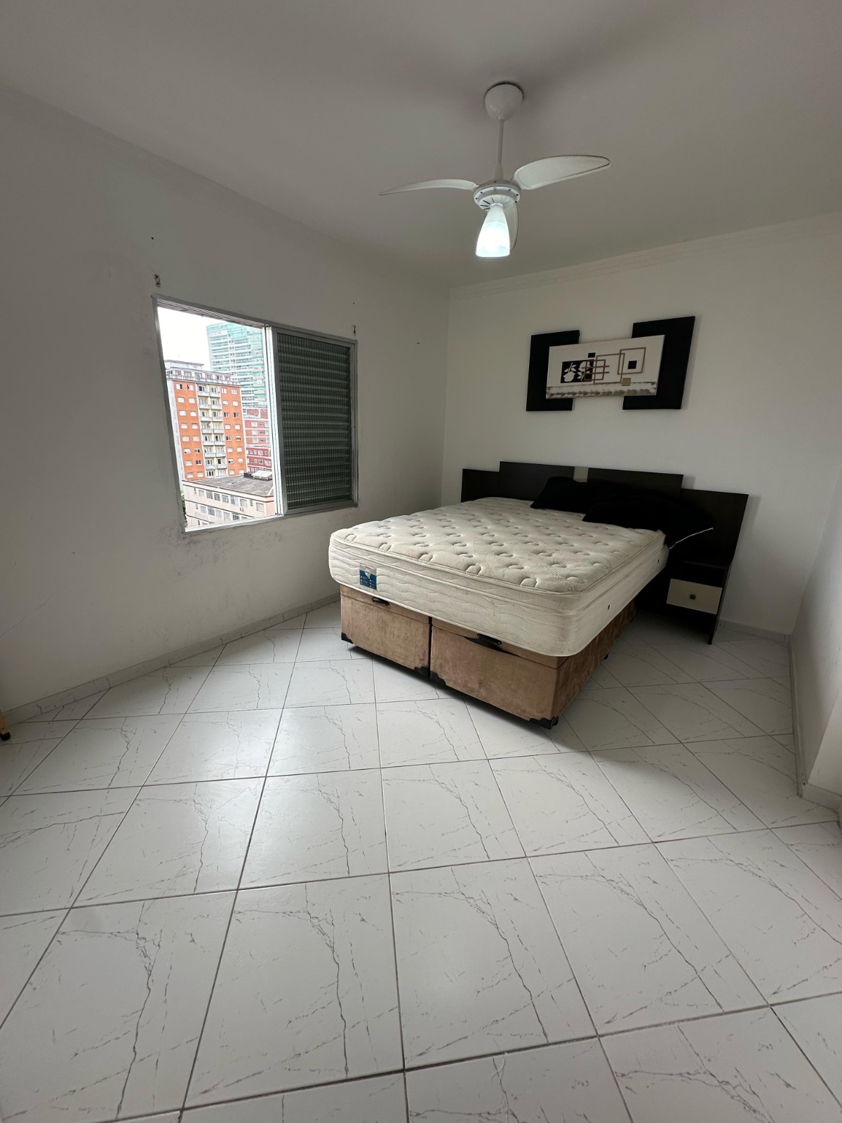 Imagem Apartamento com 1 Quarto à Venda, 42 m²em Tupi - Praia Grande Imagem Apartamento com 1 Quarto à Venda, 42 m²em Tupi - Praia Grande