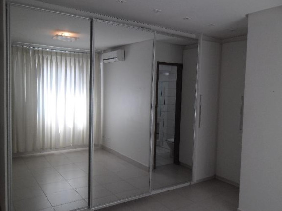 Imagem Apartamento com 3 Quartos à Venda, 127 m²em Setor Bueno - Goiânia