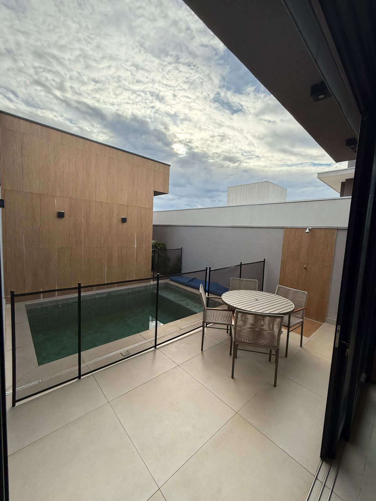 Imagem Casa com 3 Quartos à Venda, 224 m² em Residencial Spazio Verde Comendador - Bauru Imagem Casa com 3 Quartos à Venda, 224 m² em Residencial Spazio Verde Comendador - Bauru