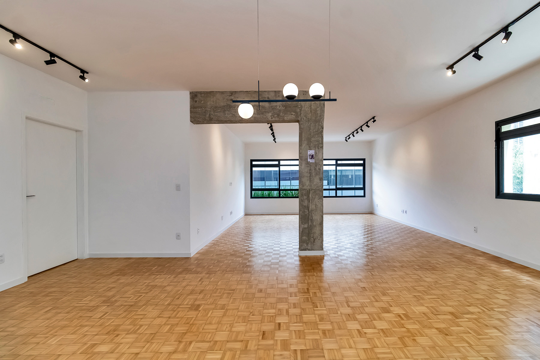 Imagem Apartamento com 3 Quartos à Venda, 220 m²em Cerqueira César - São Paulo