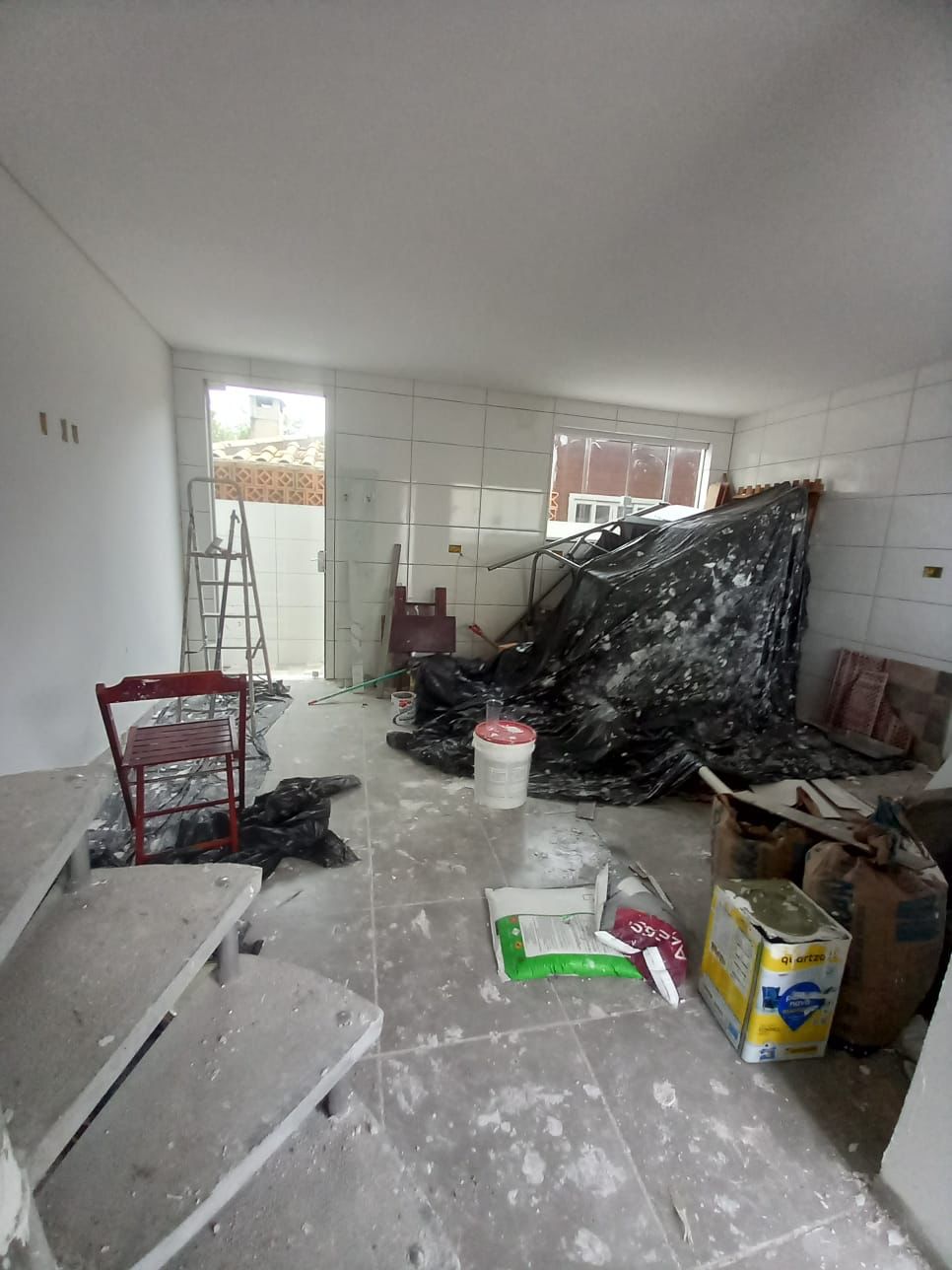 Imagem Sobrado com 2 Quartos à Venda, 80 m²em Cachoeira do Bom Jesus - Florianópolis Imagem Sobrado com 2 Quartos à Venda, 80 m²em Cachoeira do Bom Jesus - Florianópolis