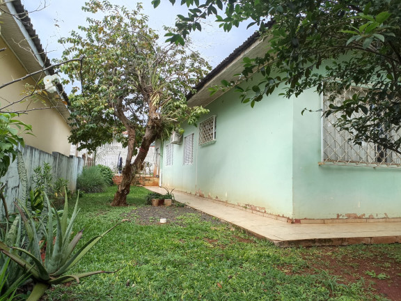 Imagem Casa com 2 Quartos à Venda, 150 m² em Centro - Foz do Iguaçu Imagem Casa com 2 Quartos à Venda, 150 m² em Centro - Foz do Iguaçu