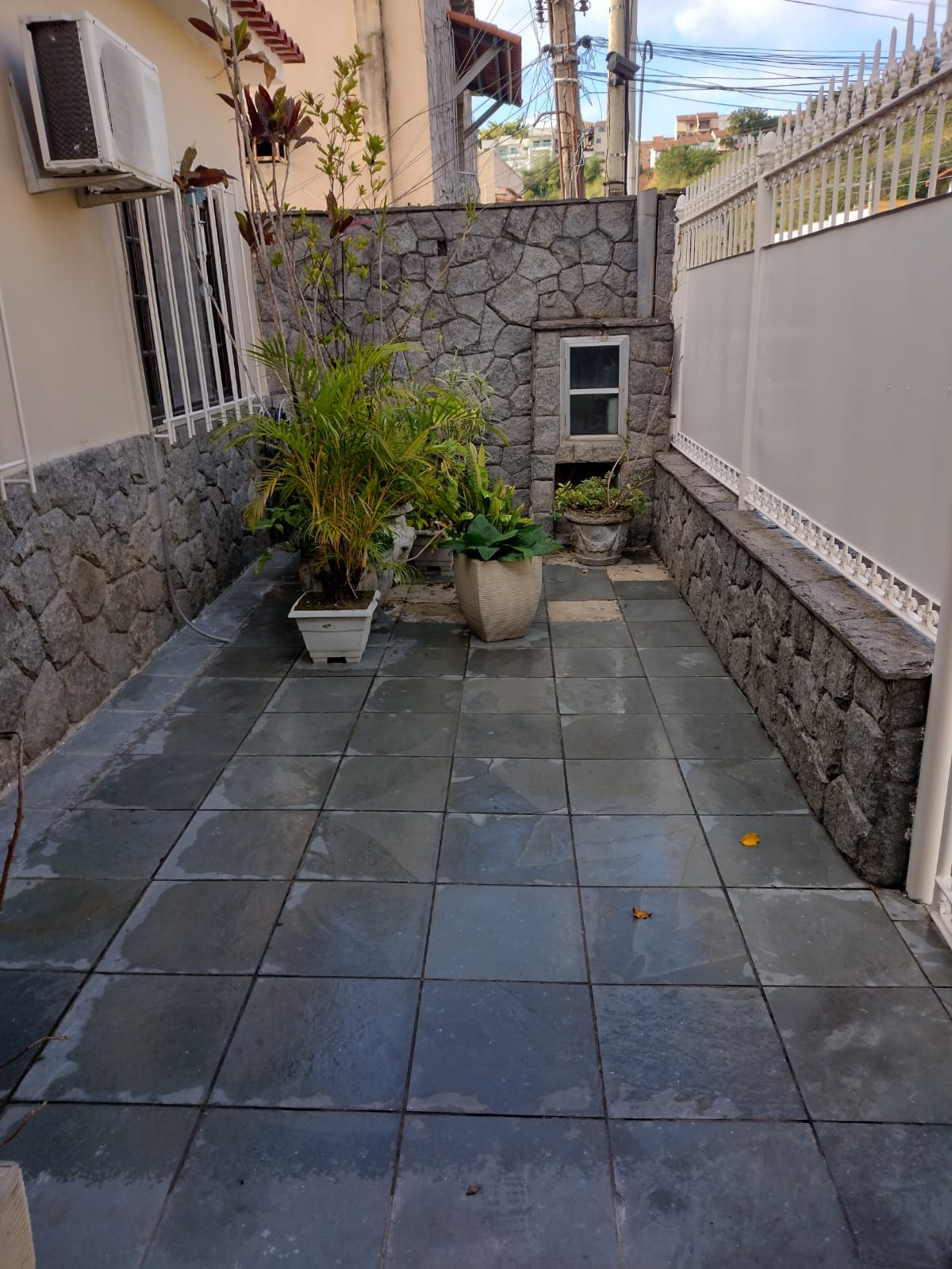 Imagem Casa com 3 Quartos à Venda, 92 m²em Jardim Amália - Volta Redonda Imagem Casa com 3 Quartos à Venda, 92 m²em Jardim Amália - Volta Redonda