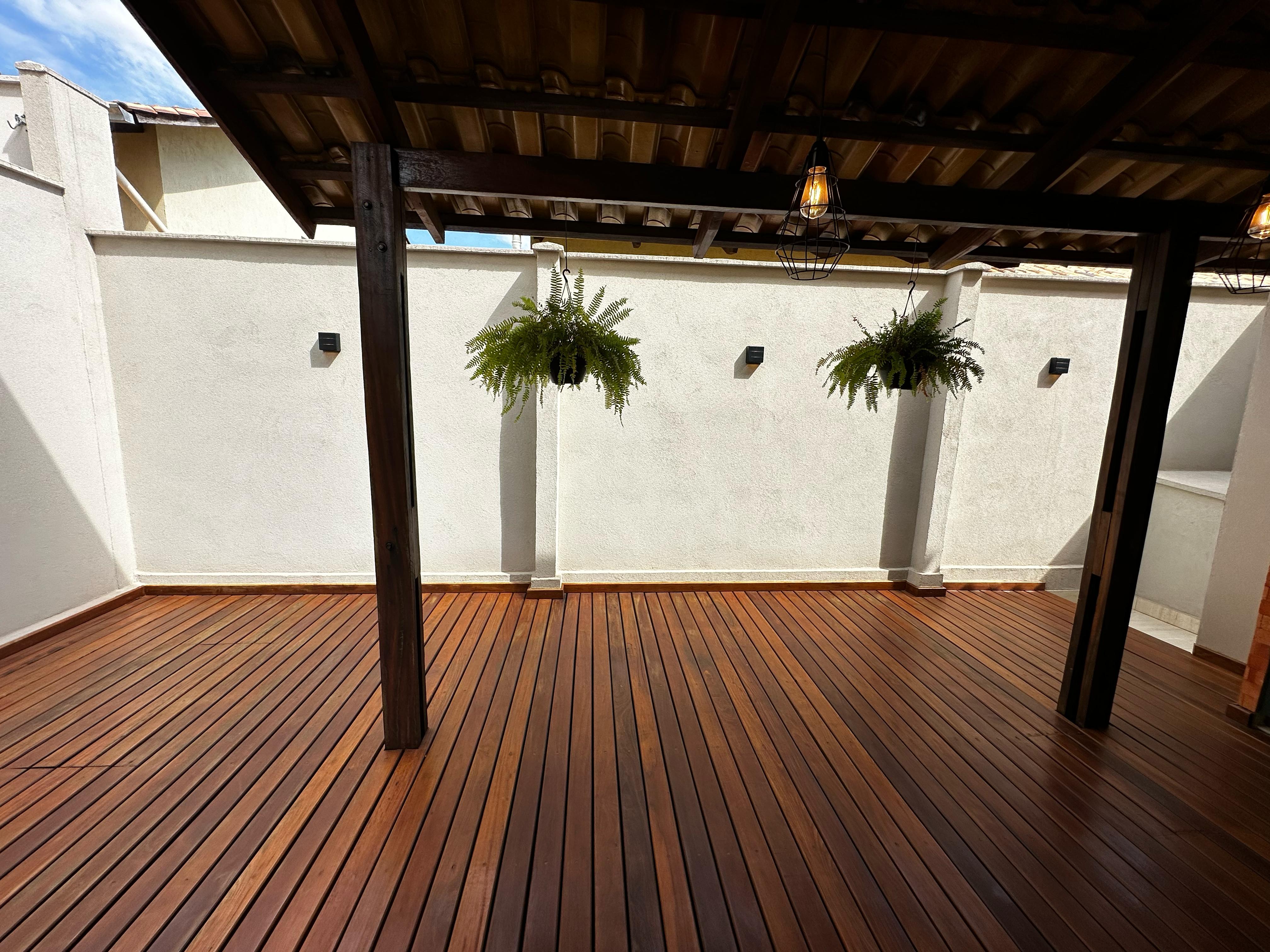 Imagem Sobrado com 3 Quartos à Venda, 161 m²em Sítios Santa Luzia - Aparecida de Goiânia